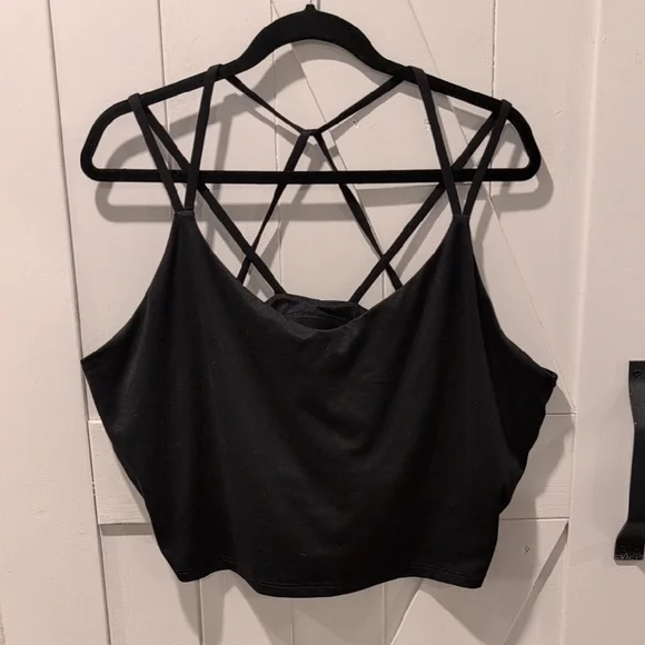 Old Navy Active Breathable Black Power Press Light Support Sports Bra Size 3X - Picture 2 of 7